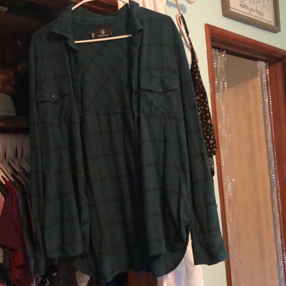 Cute plaid shirt